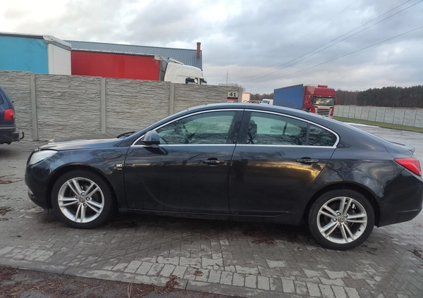 Opel Insignia cena 7950 przebieg: 197000, rok produkcji 2011 z Głubczyce małe 106